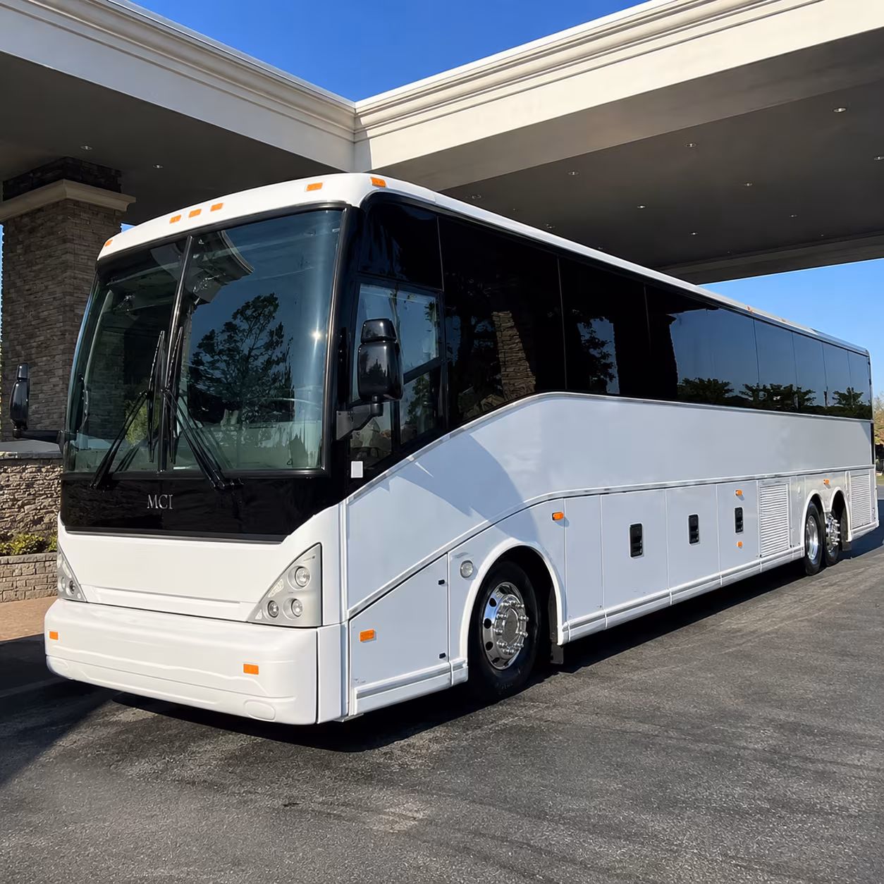 airport shuttle buses from bryan to george bush intercontinental iah