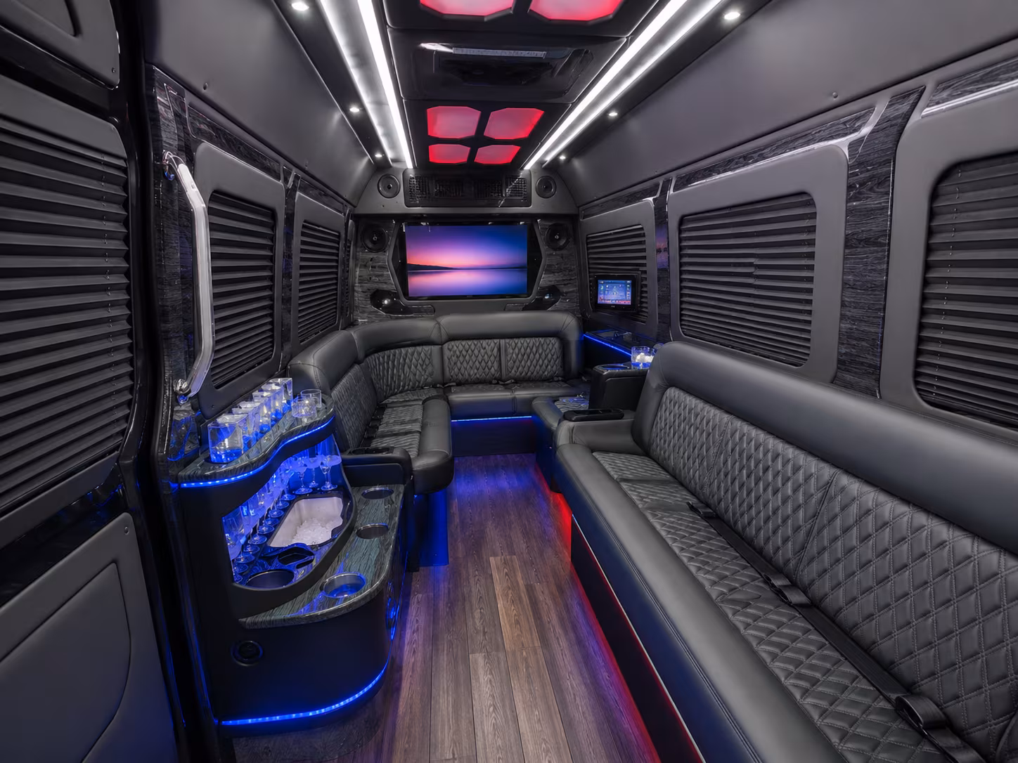 game day and event shuttle service for bryan employers near kyle field